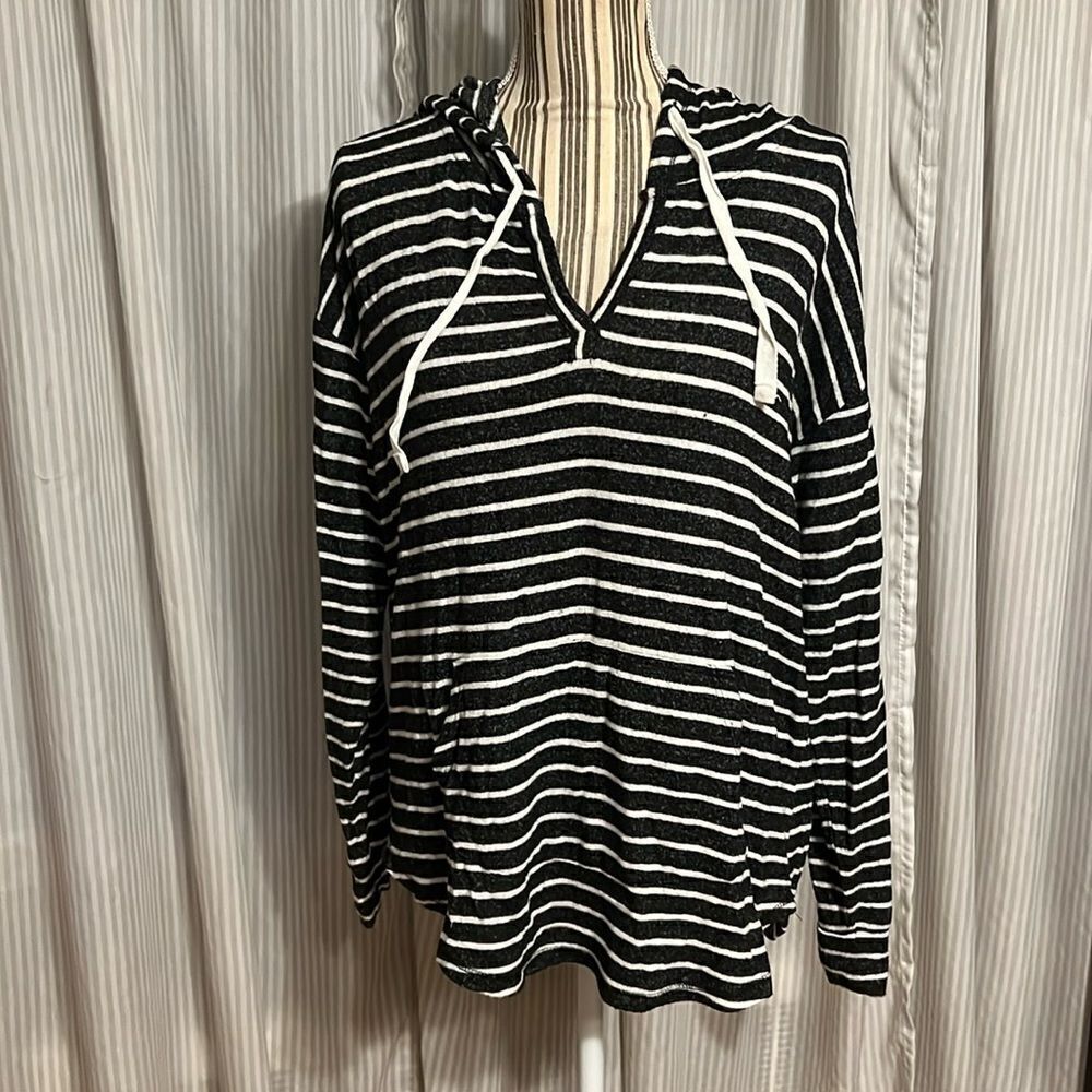 Market and Spruce Striped Long Sleeve Top